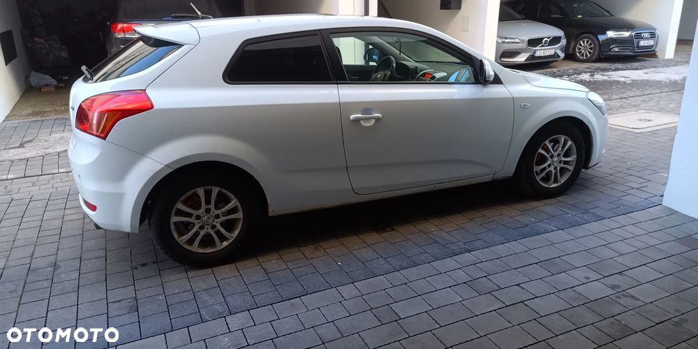 Kia Ceed - 2