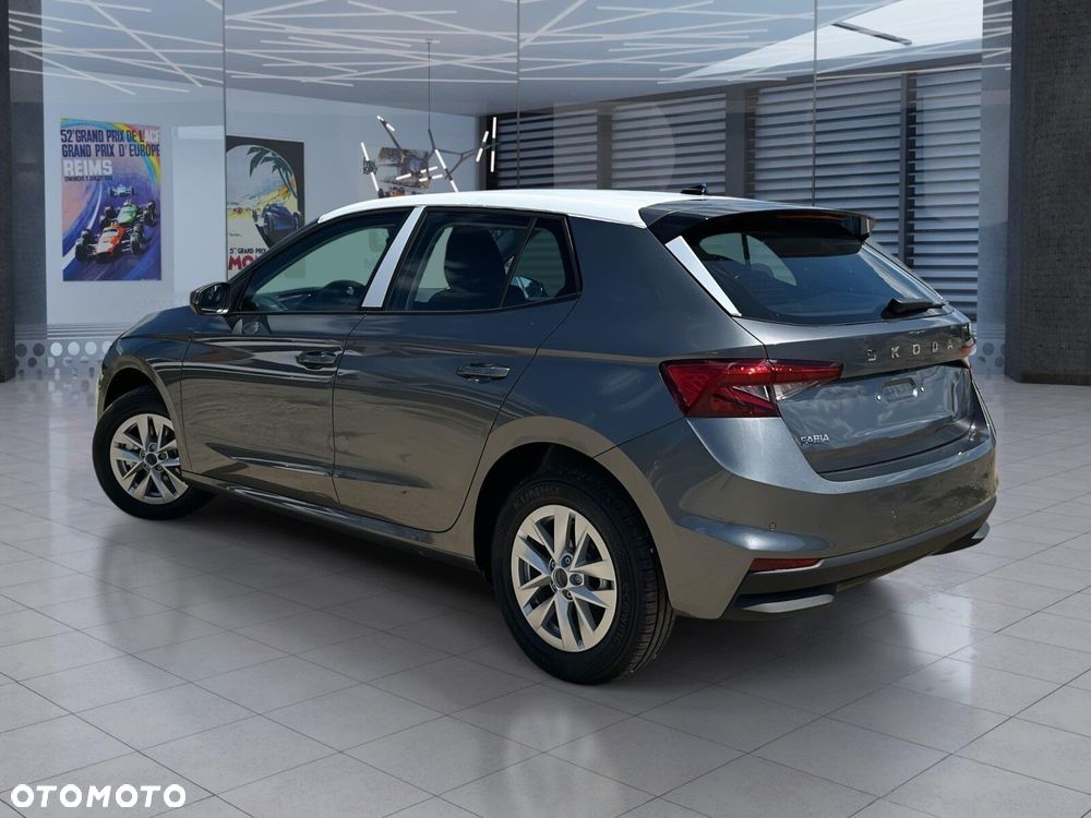 Skoda Fabia - 13