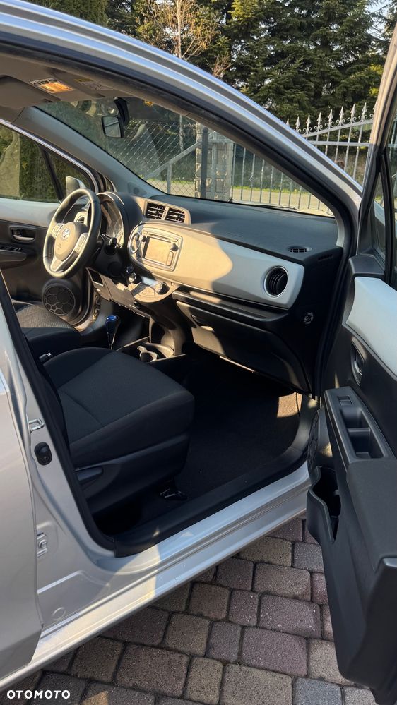 Toyota Yaris 1.5 VVT-i Selection - 10