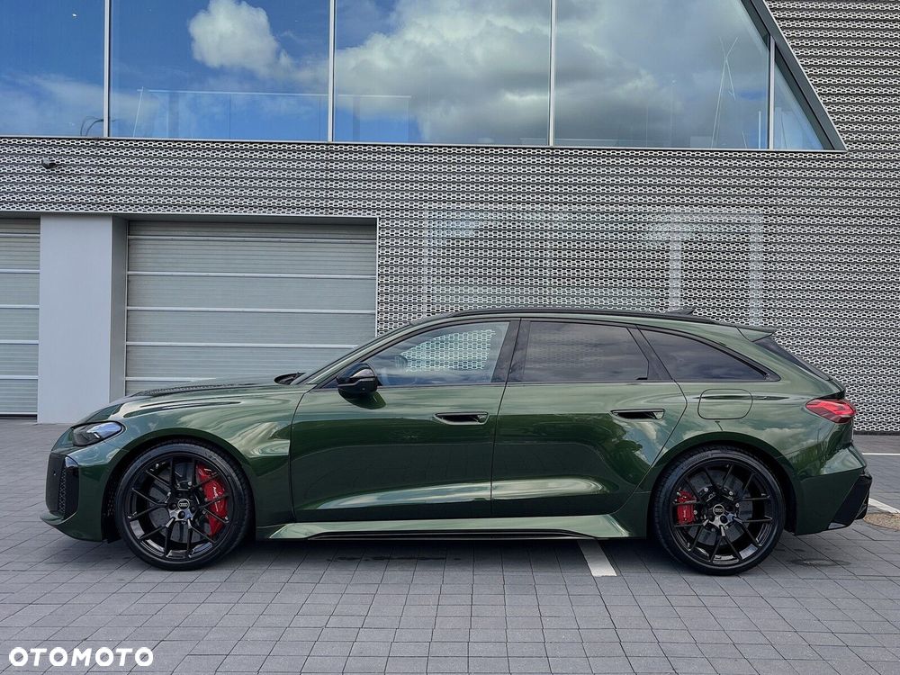 Audi RS5 Avant - 11