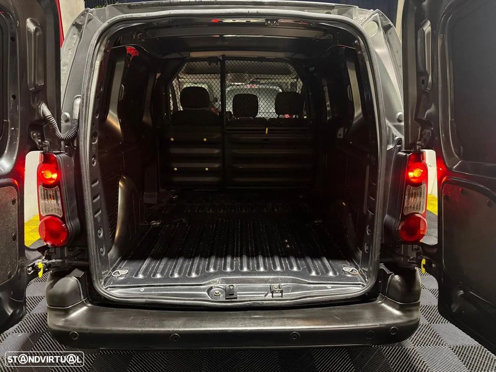Citroën Berlingo 1.6 BlueHDi XTR - 17
