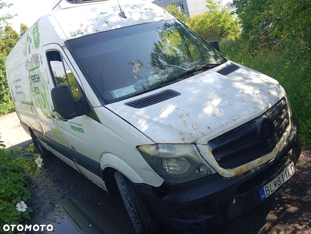 Mercedes-Benz Sprinter - 1
