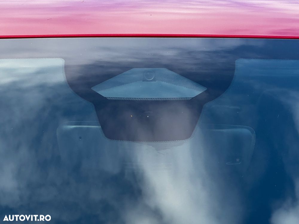 Peugeot 408 PureTech 130 EAT8 GT - 29