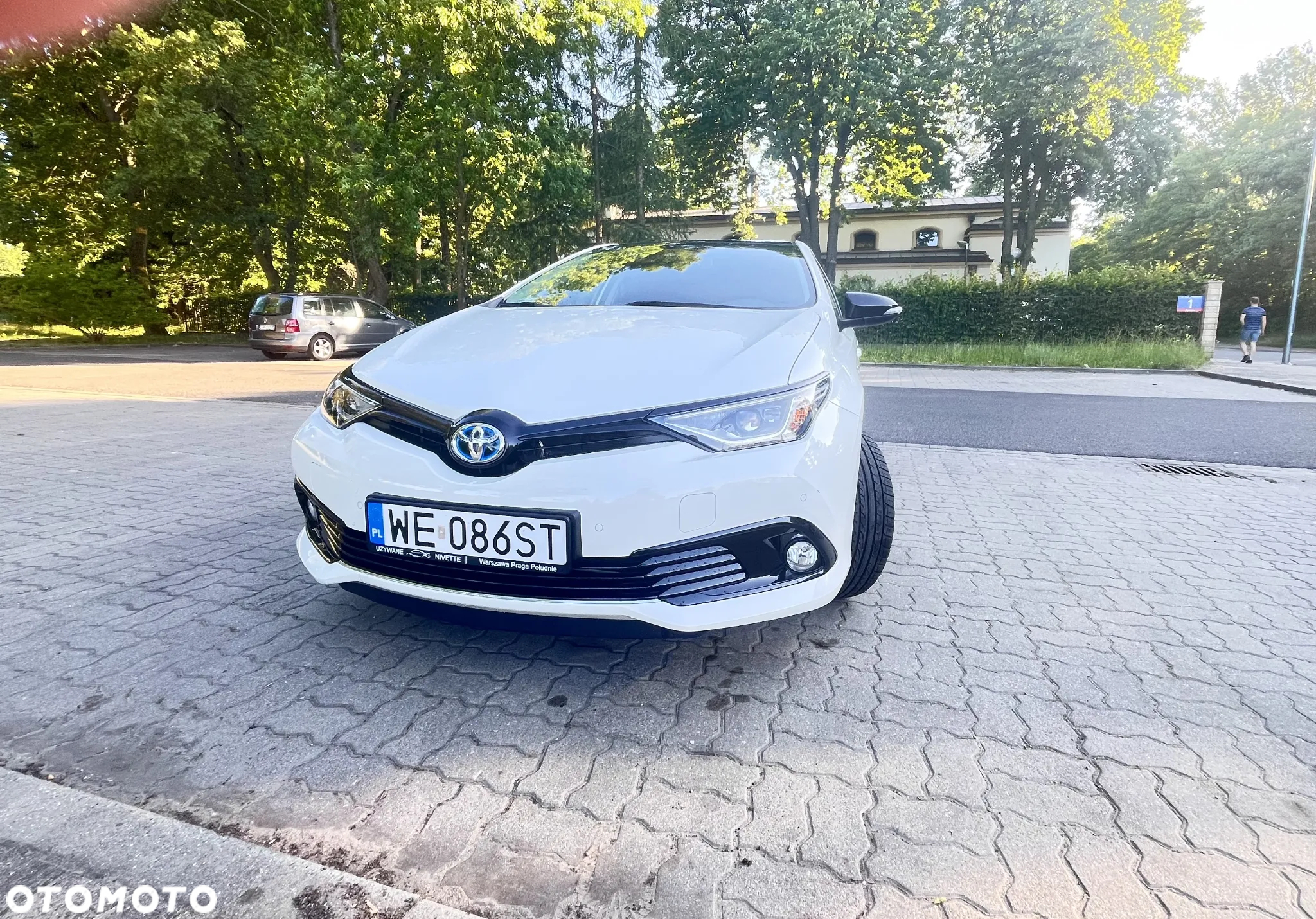 Toyota Auris Hybrid 135 Selection - 3