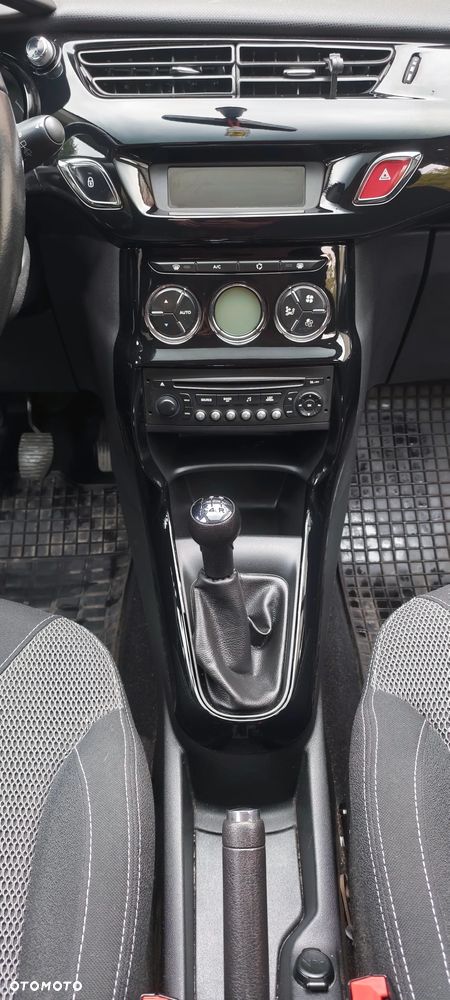 Citroën C3 1.2 PureTech Selection - 21