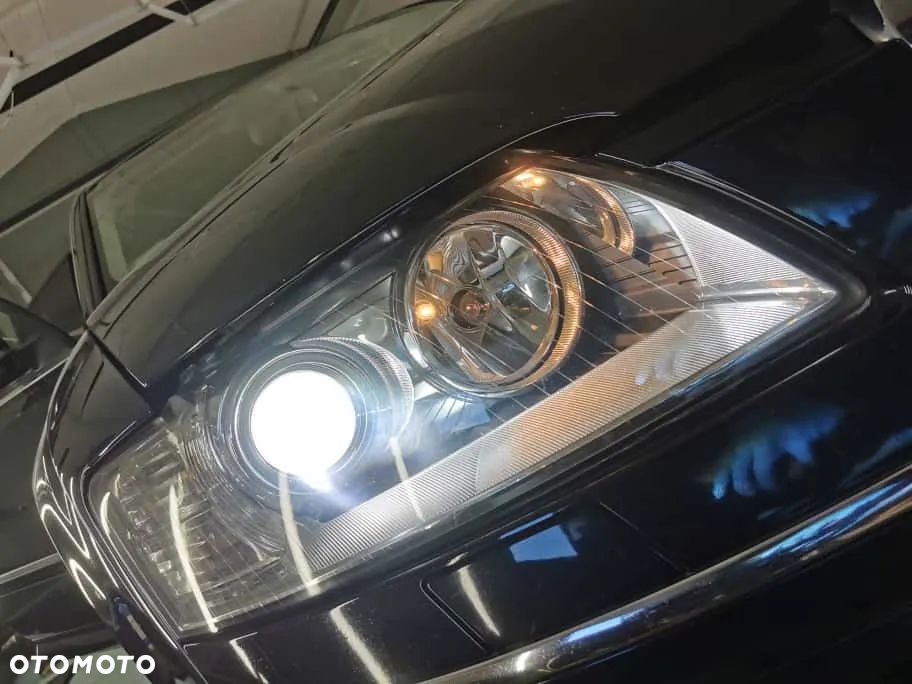 Audi A8 - 24