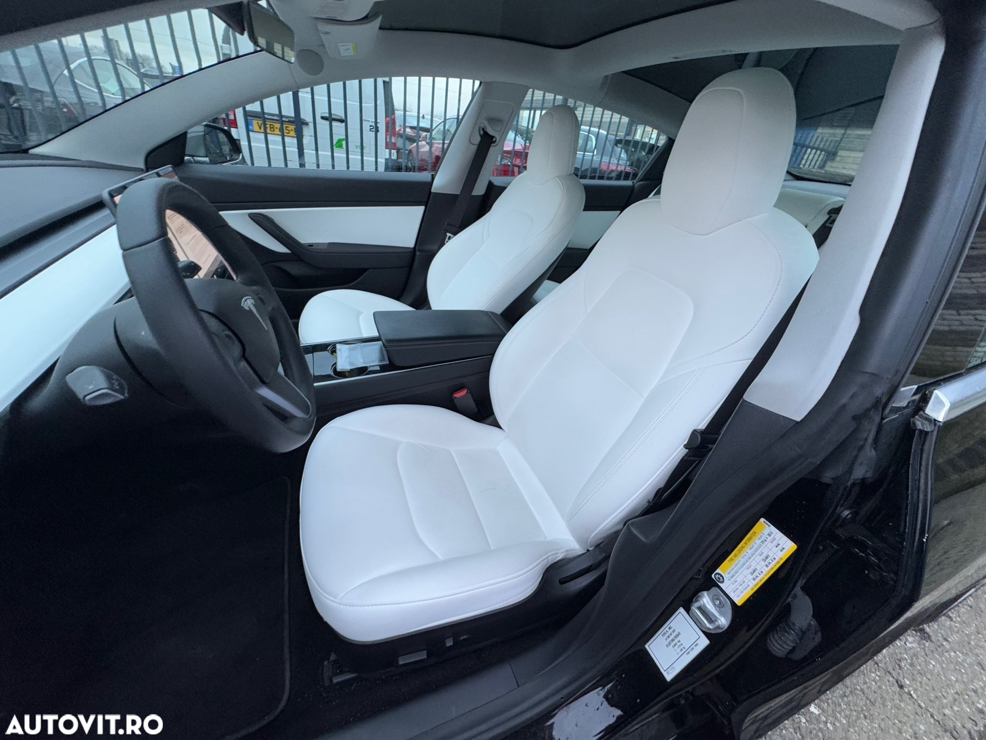 Tesla Model 3 Langstreckenbatterie Allradantrieb Dual Motor - 6