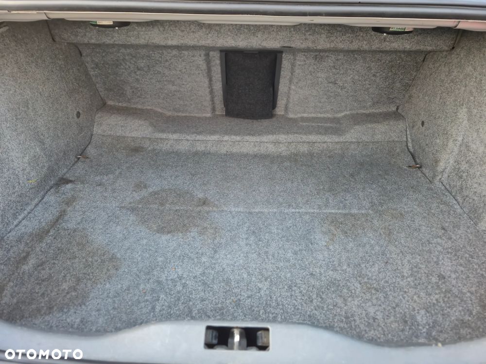 Volvo C70 2.4 Turbo - 8