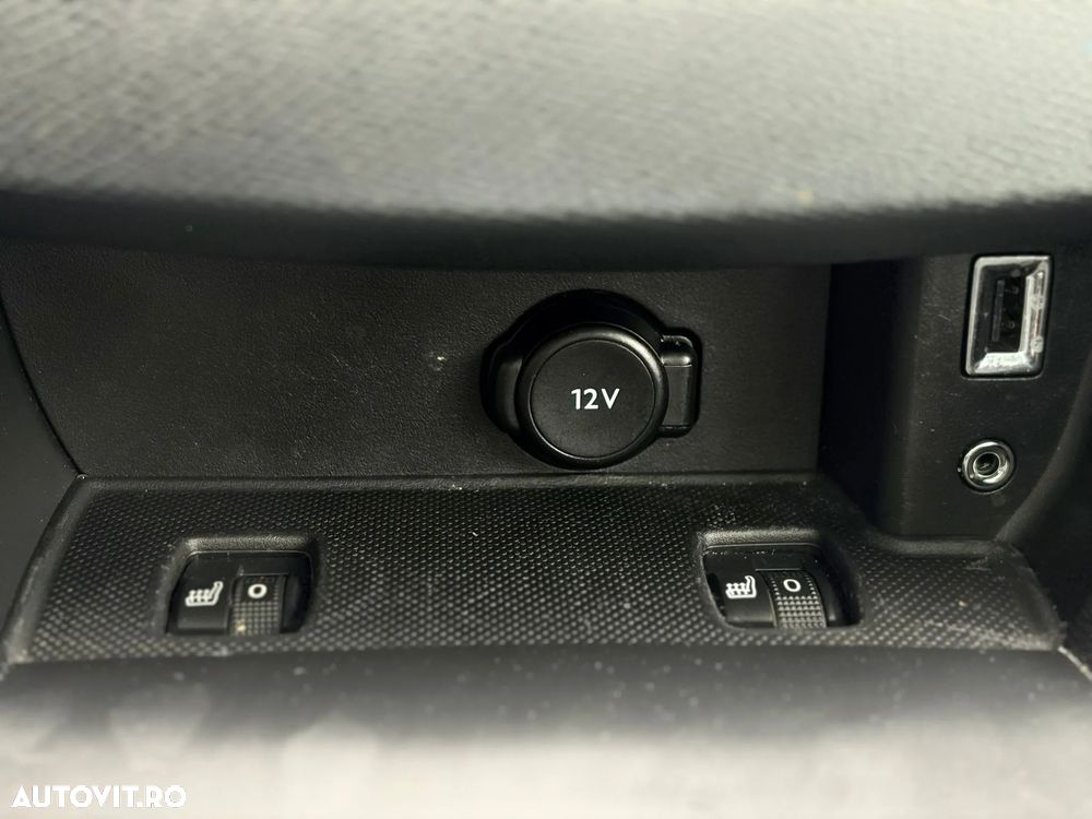 Peugeot 308 SW PureTech 130 GPF EAT8 Stop & Start Tech Edition - 11