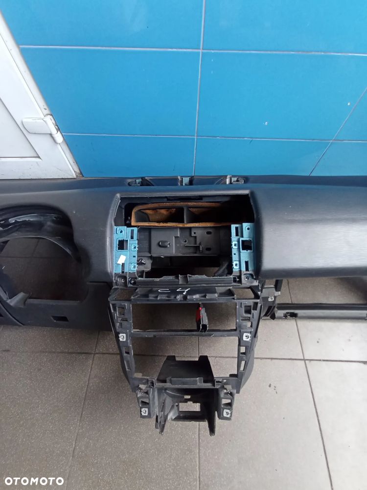 Deska rozdzielcza konsola Citroen C4 - 3