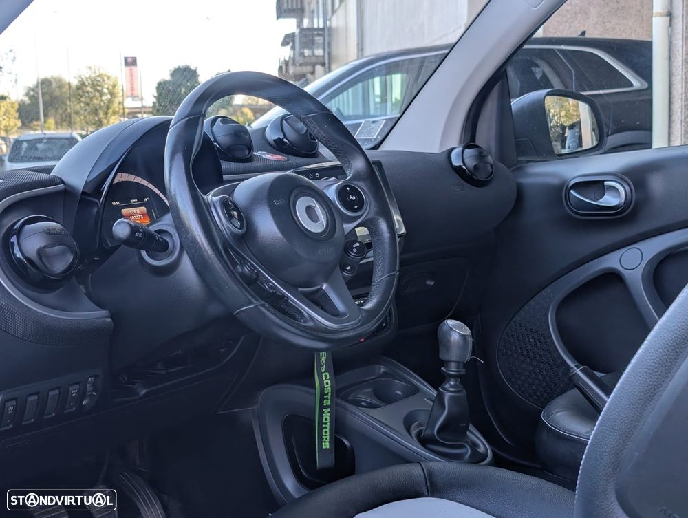 Smart ForTwo Coupé prime - 8