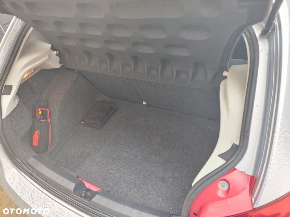 Seat Ibiza - 12