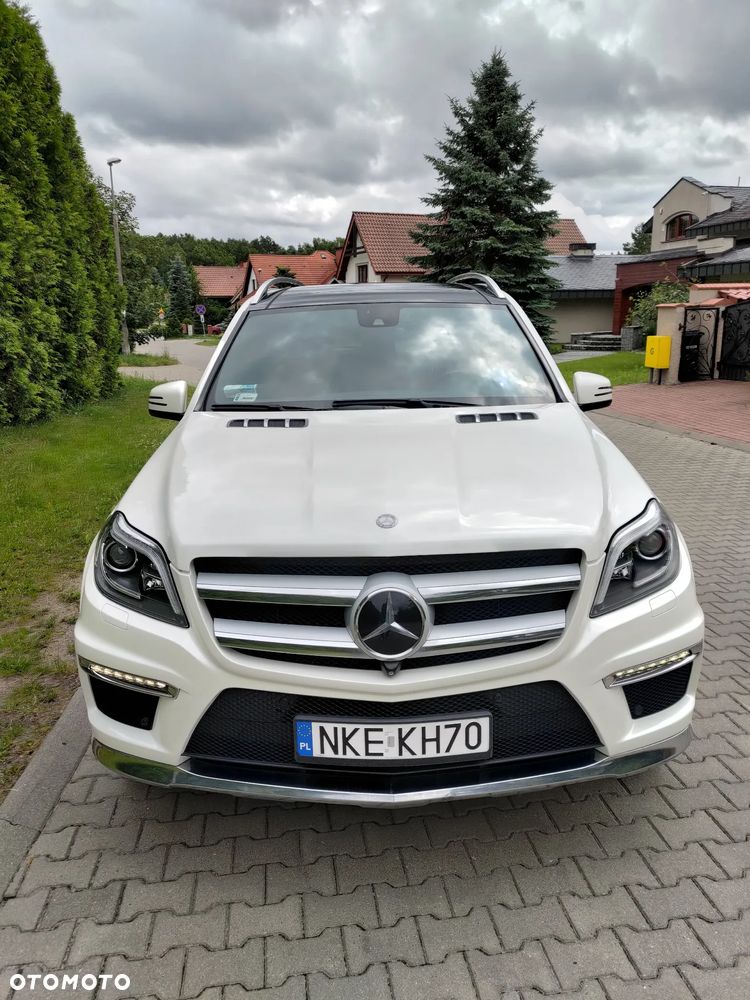 Mercedes-Benz GL - 10