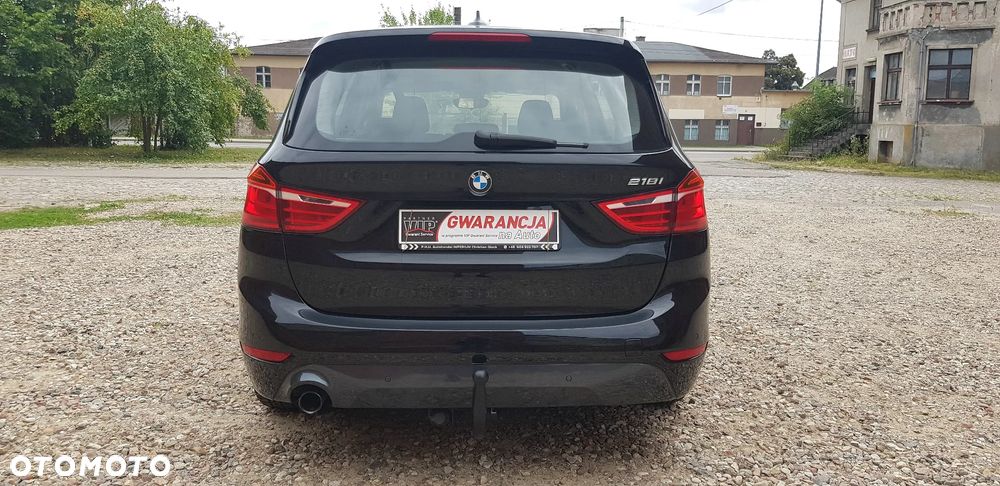 BMW Seria 2 218i - 6