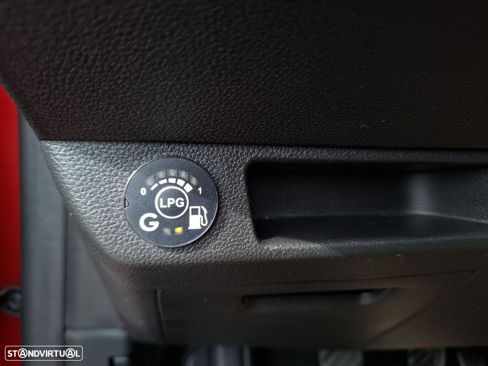 Renault Clio 1.0 TCe Limited Bi-Fuel - 19