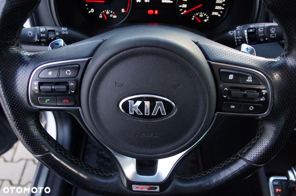 Kia Sportage 2,0 CRDI AWD GT Line - 19