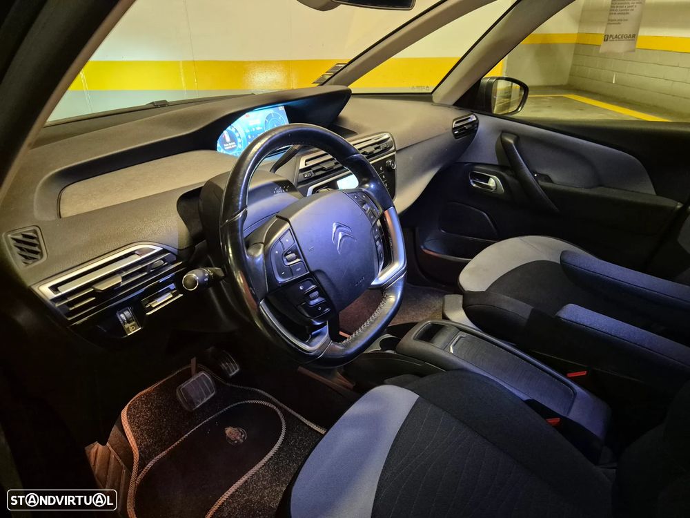 Citroën C4 Picasso 1.6 e-HDi Intensive ETG6 - 24