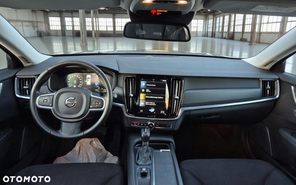 Volvo V90 D4 Kinetic - 12