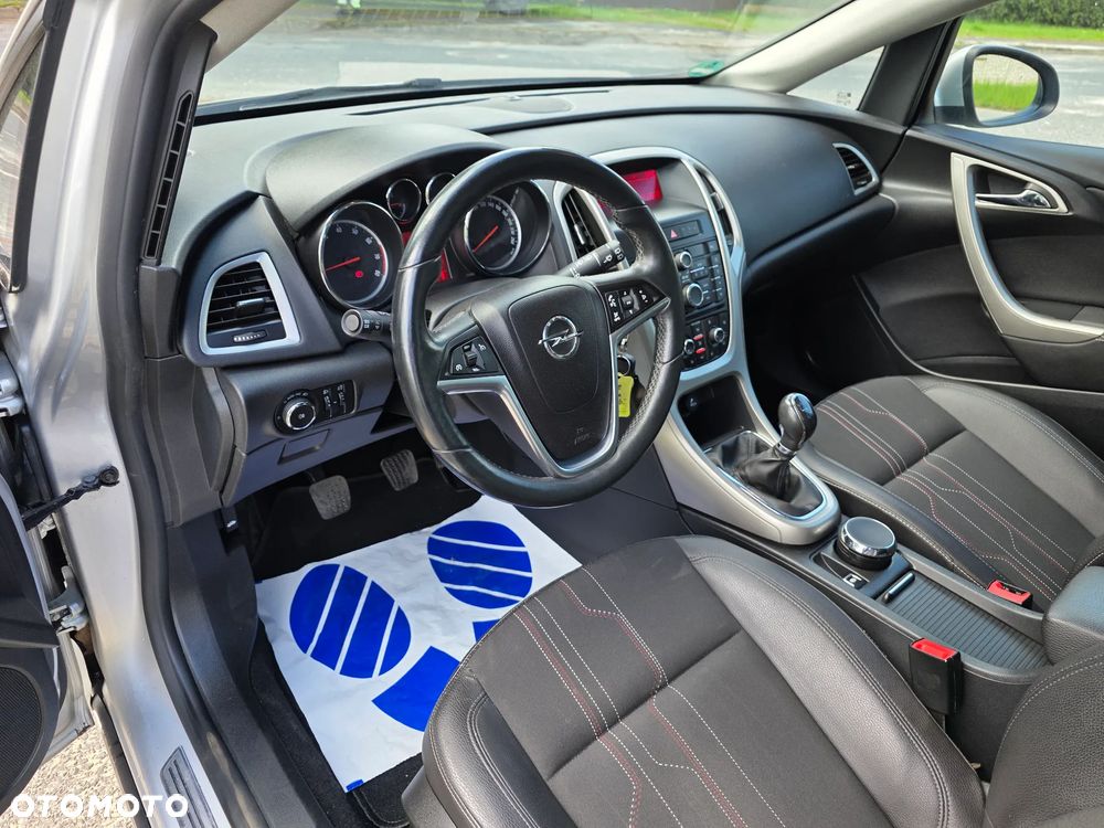 Opel Astra - 9