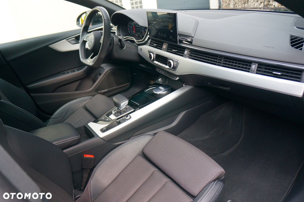 Audi A5 Sportback 40 TFSI S tronic S line - 24