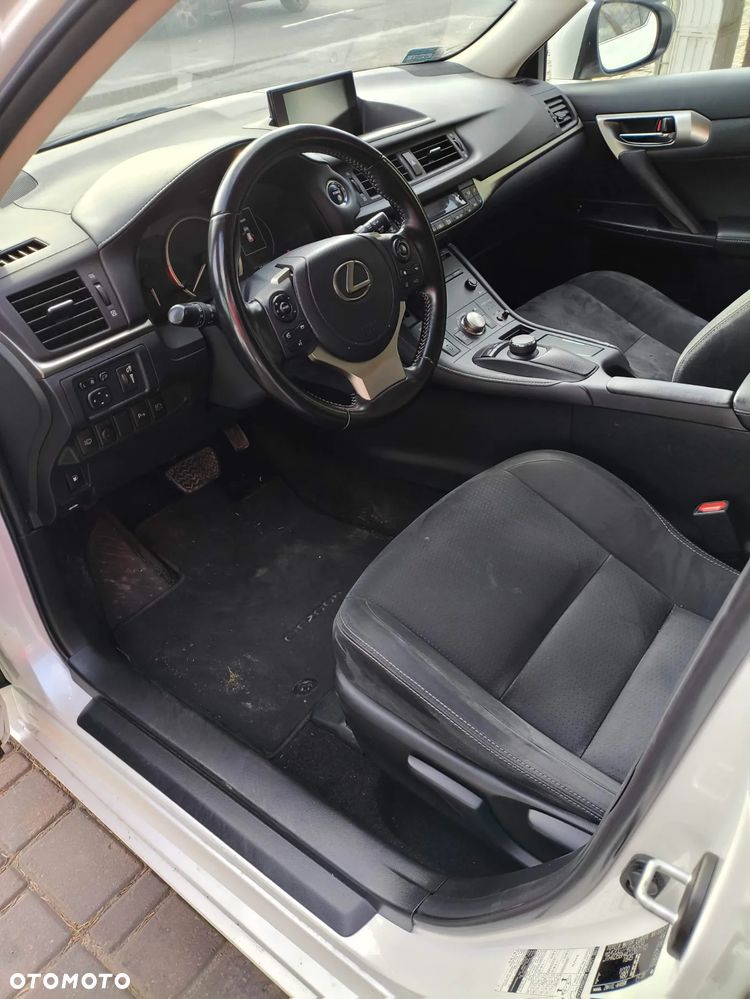Lexus CT ver-200h-business-edition - 10