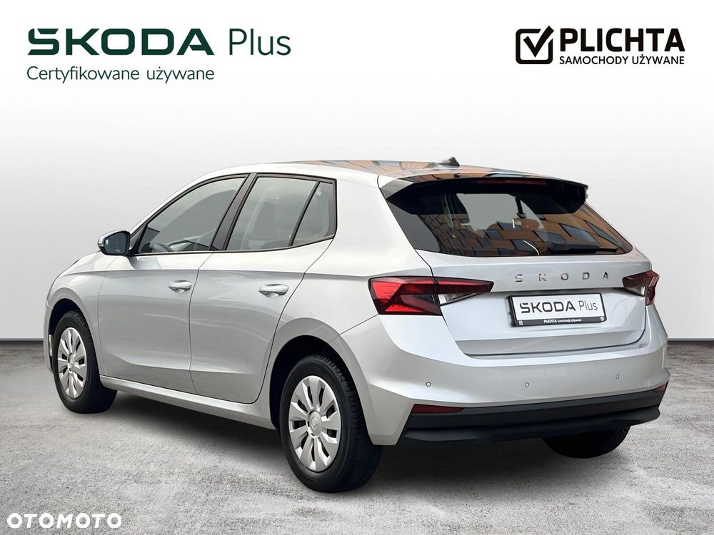 Skoda Fabia 1.0 Essence - 3