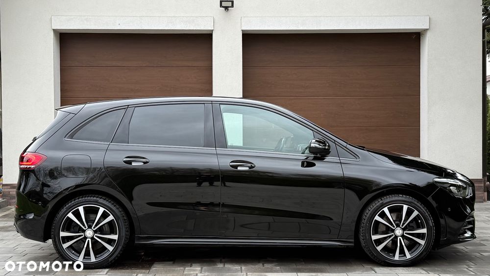 Mercedes-Benz Klasa B 250 e 8G-DCT AMG Line - 4