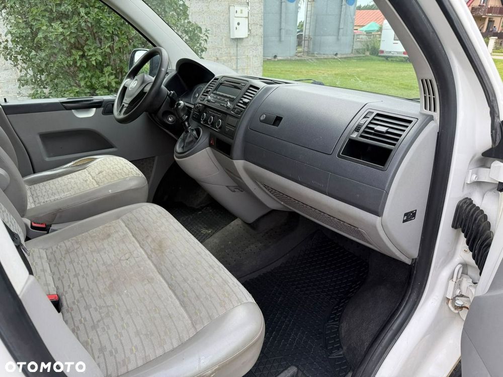 Volkswagen Transporter - 9