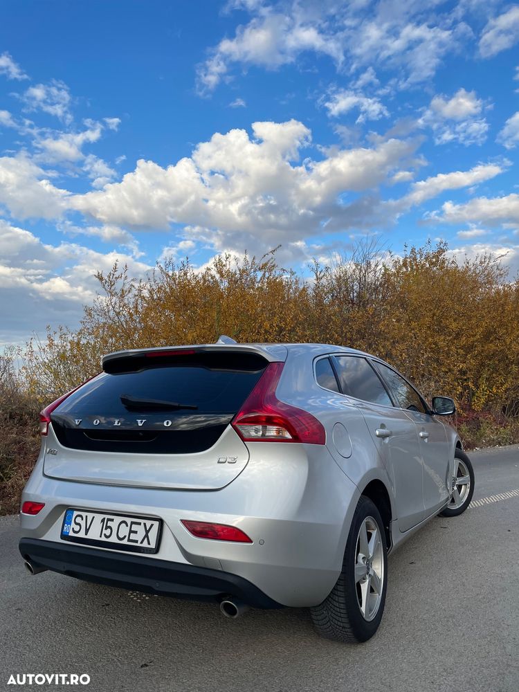 Volvo V40 D3 Aut. Summum - 5
