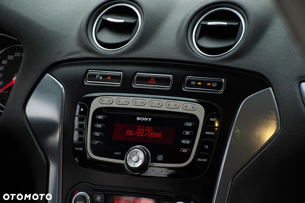 Ford Mondeo 2.0 TDCi Titanium S - 27