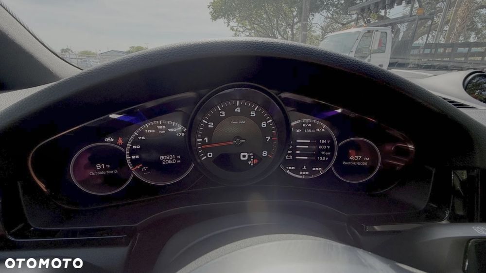 Porsche Cayenne Standard - 11