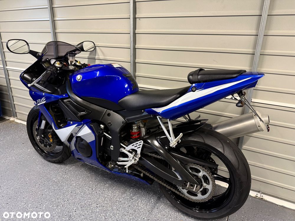 Yamaha R6 - 10