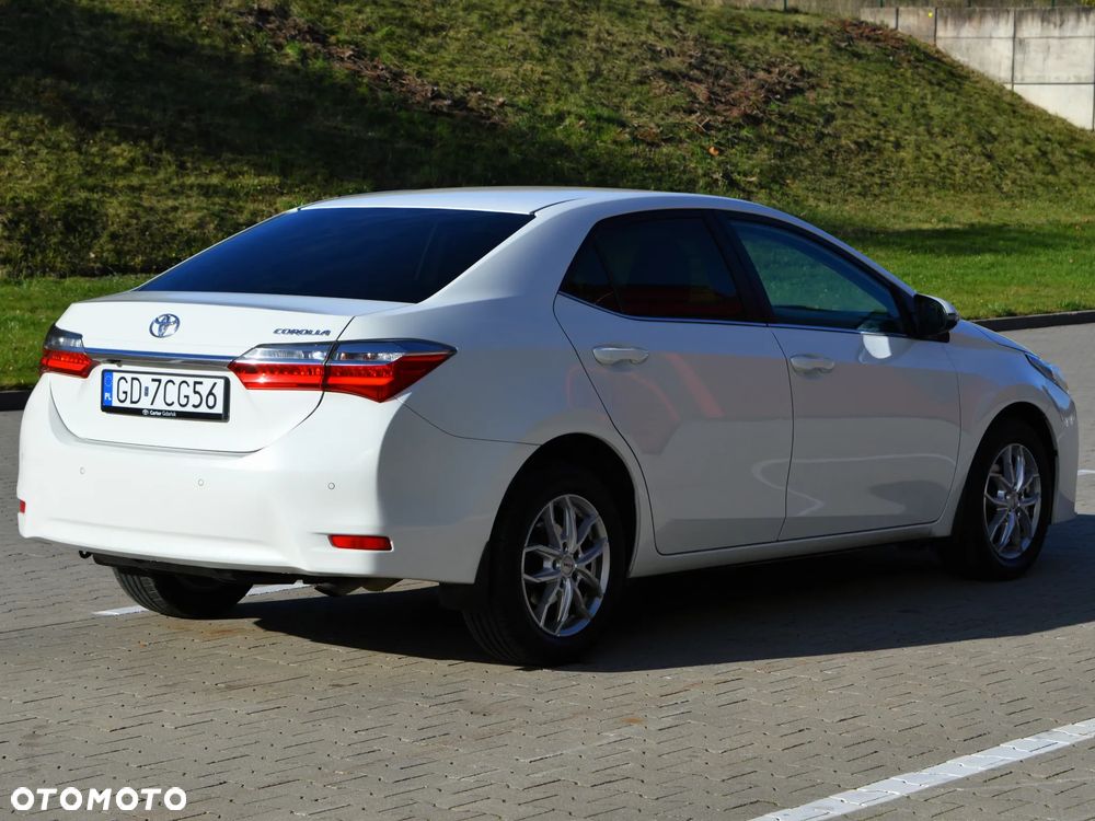 Toyota Corolla 1.6 Prestige MS - 2
