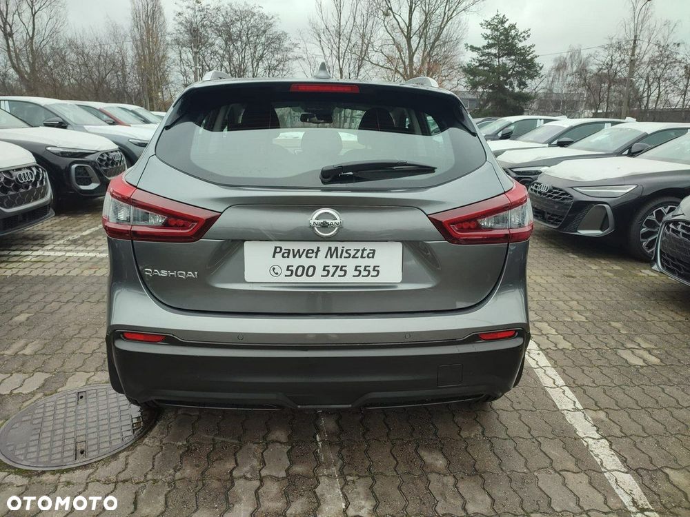 Nissan Qashqai 1.3 DIG-T N-Connecta EU6d - 11