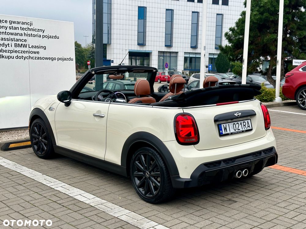 MINI Cooper S Cabrio - 12