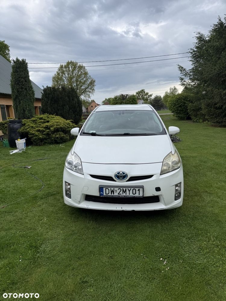 Toyota Prius - 3