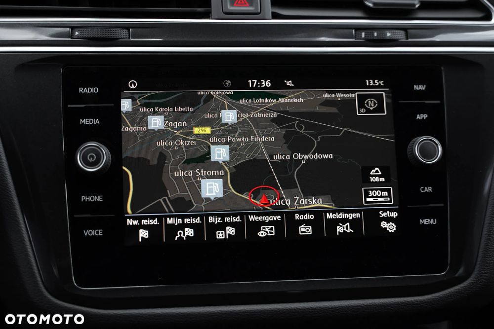 Volkswagen Tiguan - 33