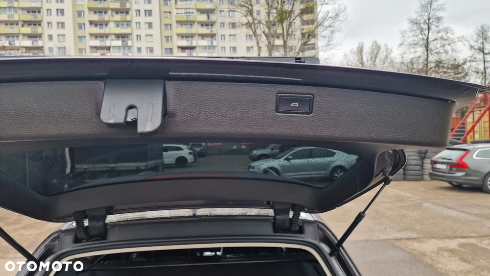 Volkswagen Passat 2.0 TSI Highline DSG - 11