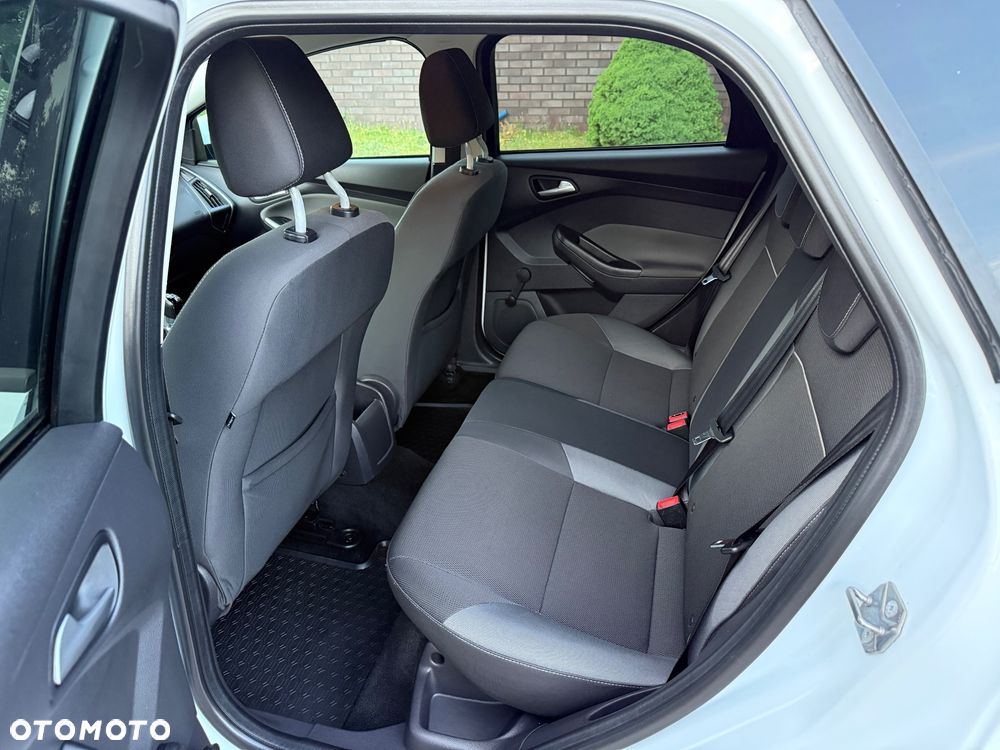 Ford Focus 1.6 TDCi Edition - 13