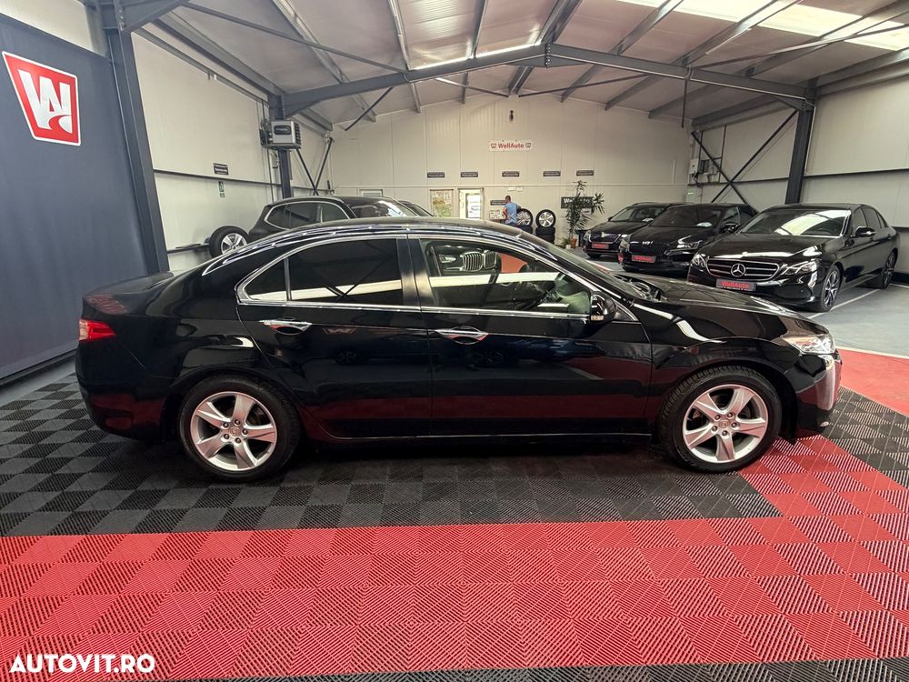 Honda Accord 2.2 i-DTEC AT Executive Navi - 3