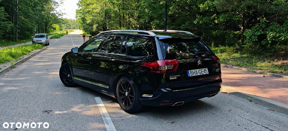 Citroën C5 3.0 HDi V6 Exclusive - 4