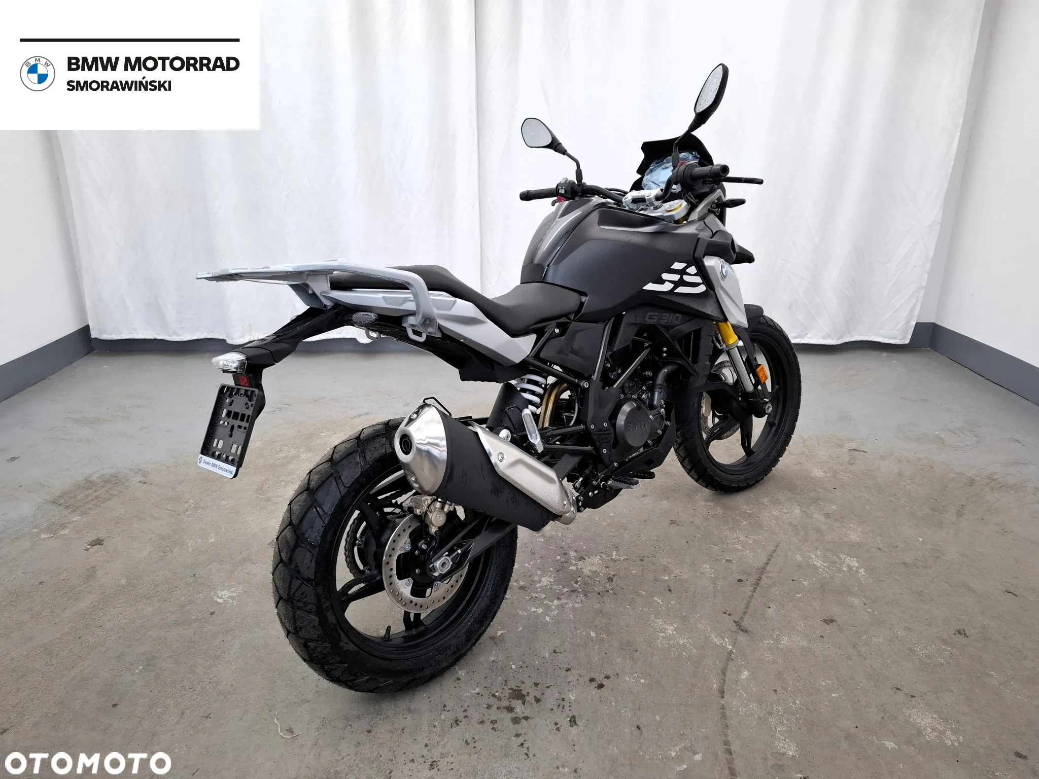 BMW G - 7