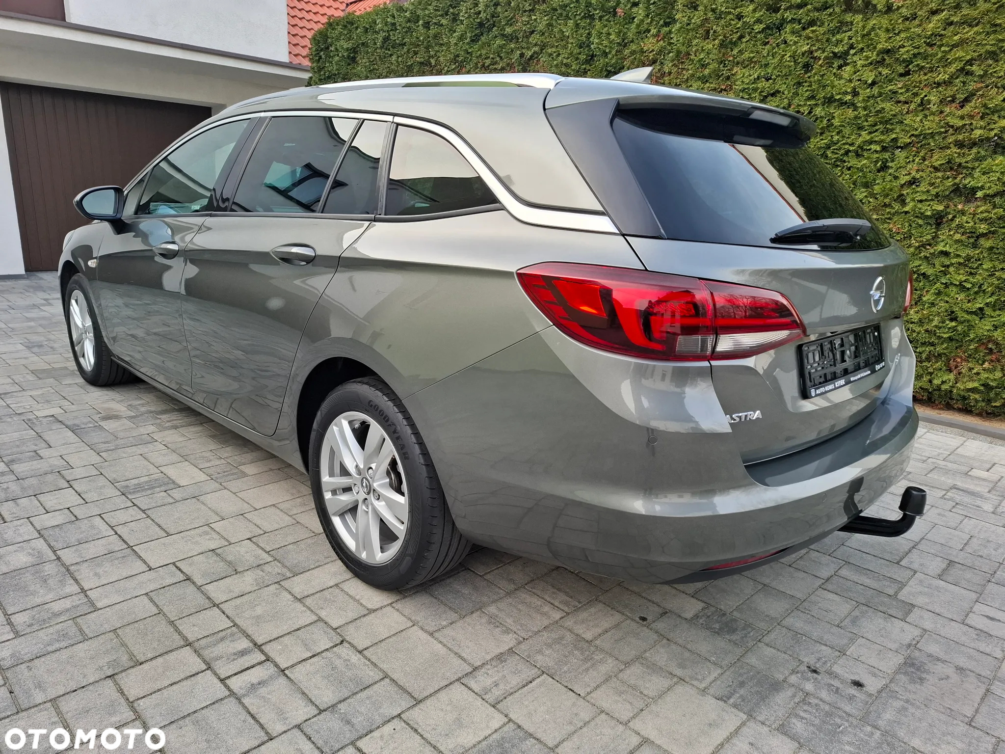 Opel Astra - 5