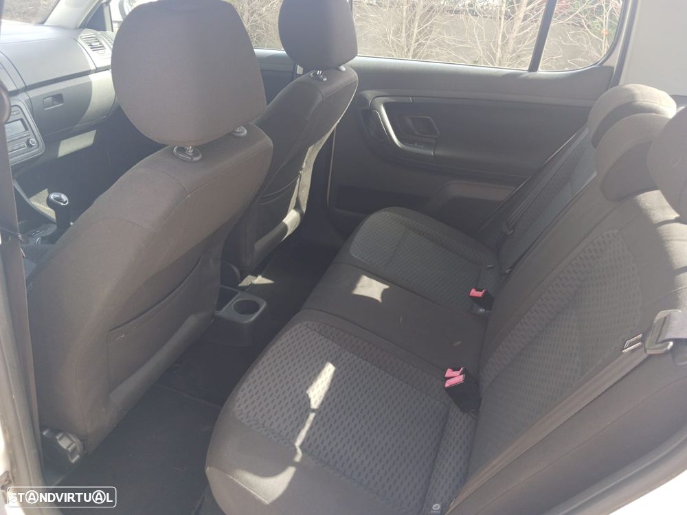 Skoda Fabia 1.6 TDI Ambiente - 25