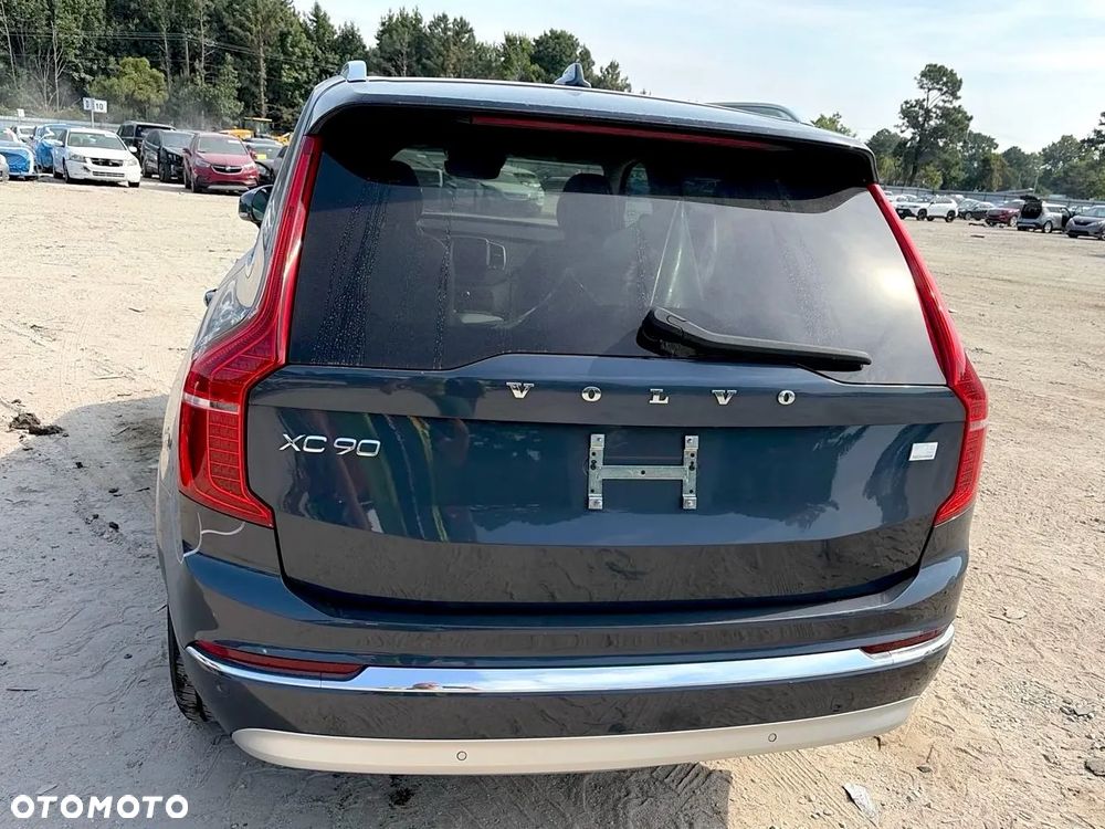 Volvo XC 90 - 20