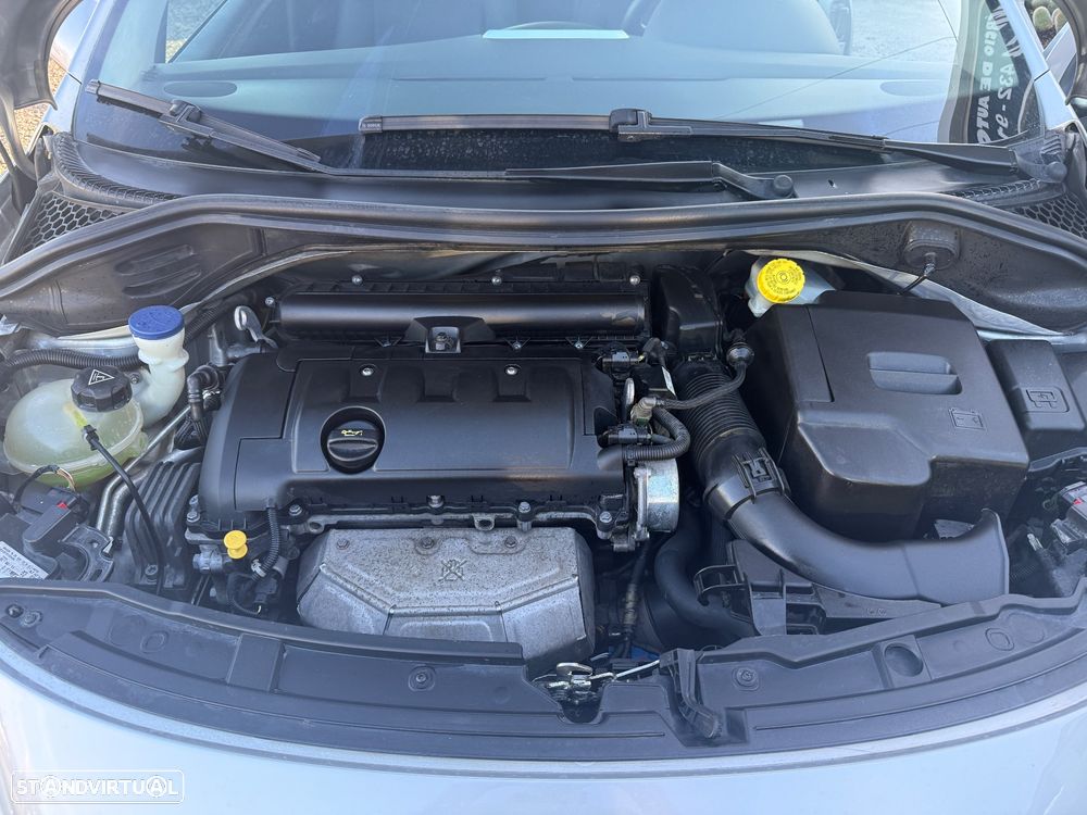 Peugeot 207 SW 1.4 Premium - 25