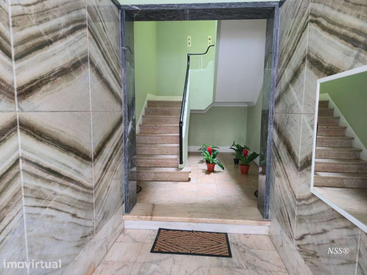 Apartamento T2 com quintal e anexo na Amadora - Grande imagem: 4/28