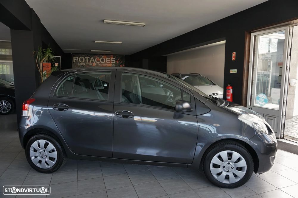 Toyota Yaris 1.0 VVT-i Comfort+AC - 6