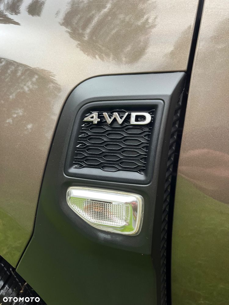 Dacia Duster TCe 125 4x4 Blackshadow - 9