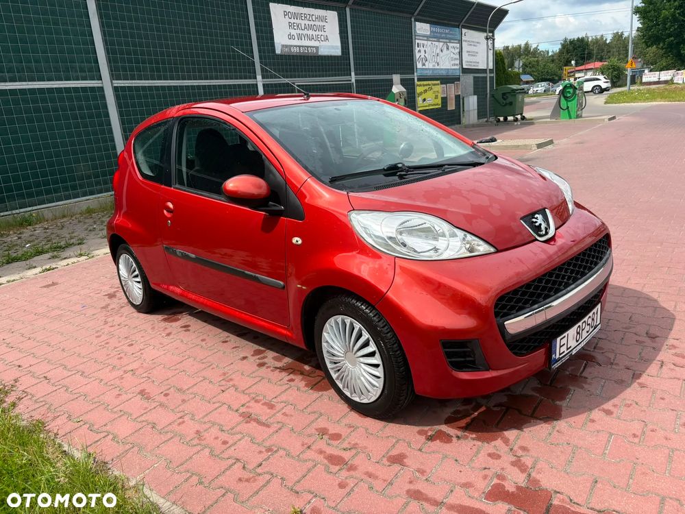Peugeot 107 1.0 Urban Move - 1